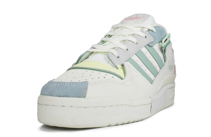Кроссовки Adidas Forum Exhibit Low White Pink Blue GX4587 белые, кожаные, фото 1