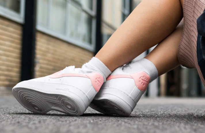 nike air force 1 white oracle pink