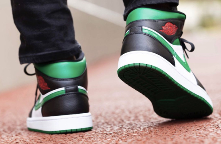 Кроссовки Nike Air Jordan 1 Mid Pine Green Toe 554724-067 черные, зеленые, кожаные, фото 7