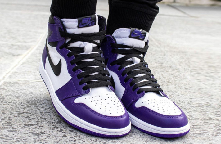 Кроссовки Nike Air Jordan 1 High White Court Purple 555088-500 белые, синие, кожаные, фото 4