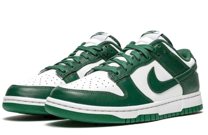 Кроссовки Nike Dunk SB Low Team Green DD1391-101 белые, зеленые, кожаные, фото 1