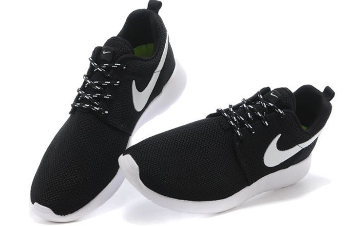 Кроссовки Nike Roshe Run Black White Classic 844994-002 черные, фото 2
