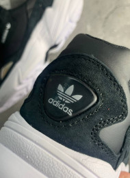 Кроссовки Adidas Falcon W80 Black White живое фото 4