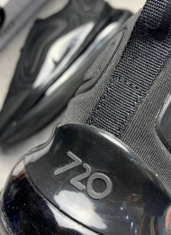 Кроссовки Nike Air Max 720 Triple Black живое фото 4