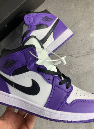 Кроссовки Nike Air Jordan 1 High White Court Purple живое фото 4