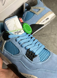 Кроссовки Nike Air Jordan 4 (IV) Retro University Blue живое фото 3
