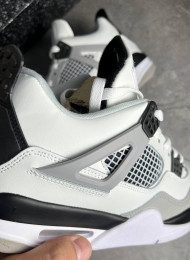 Кроссовки Nike Air Jordan 4 (IV) White Military Black живое фото 4