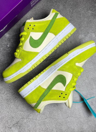 Кроссовки Nike Dunk SB Low Green Apple живое фото 1